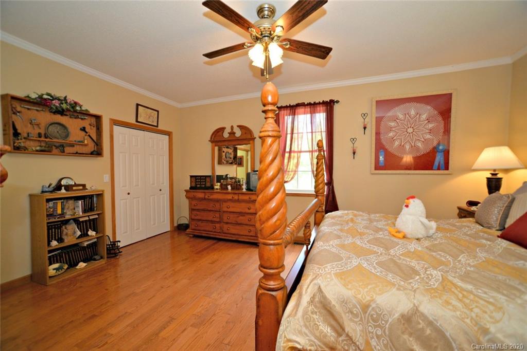 210 Weldon Hall Road Sylva, NC 28779 - Photo 22 of 29 Gallery Image 22