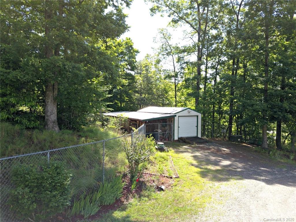 210 Weldon Hall Road Sylva, NC 28779 - Photo 8 of 29 Gallery Image 8