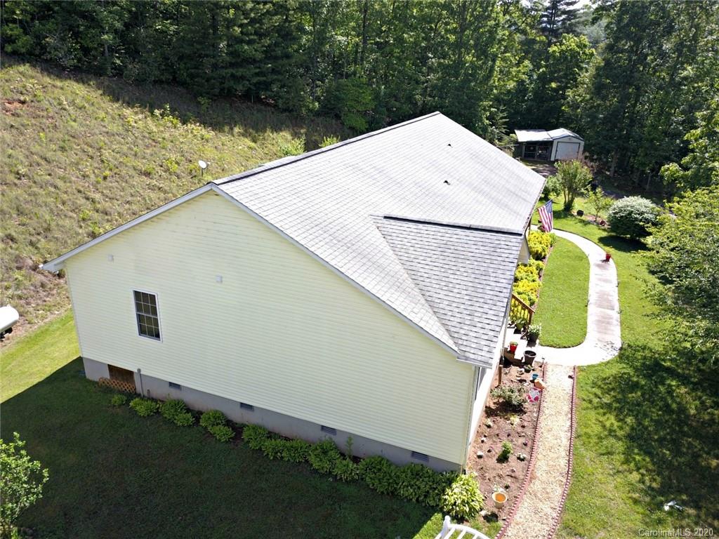 210 Weldon Hall Road Sylva, NC 28779 - Photo 9 of 29 Gallery Image 9