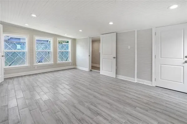 $2,500 | 528 Roseland Parkway, Harahan, LA 70123