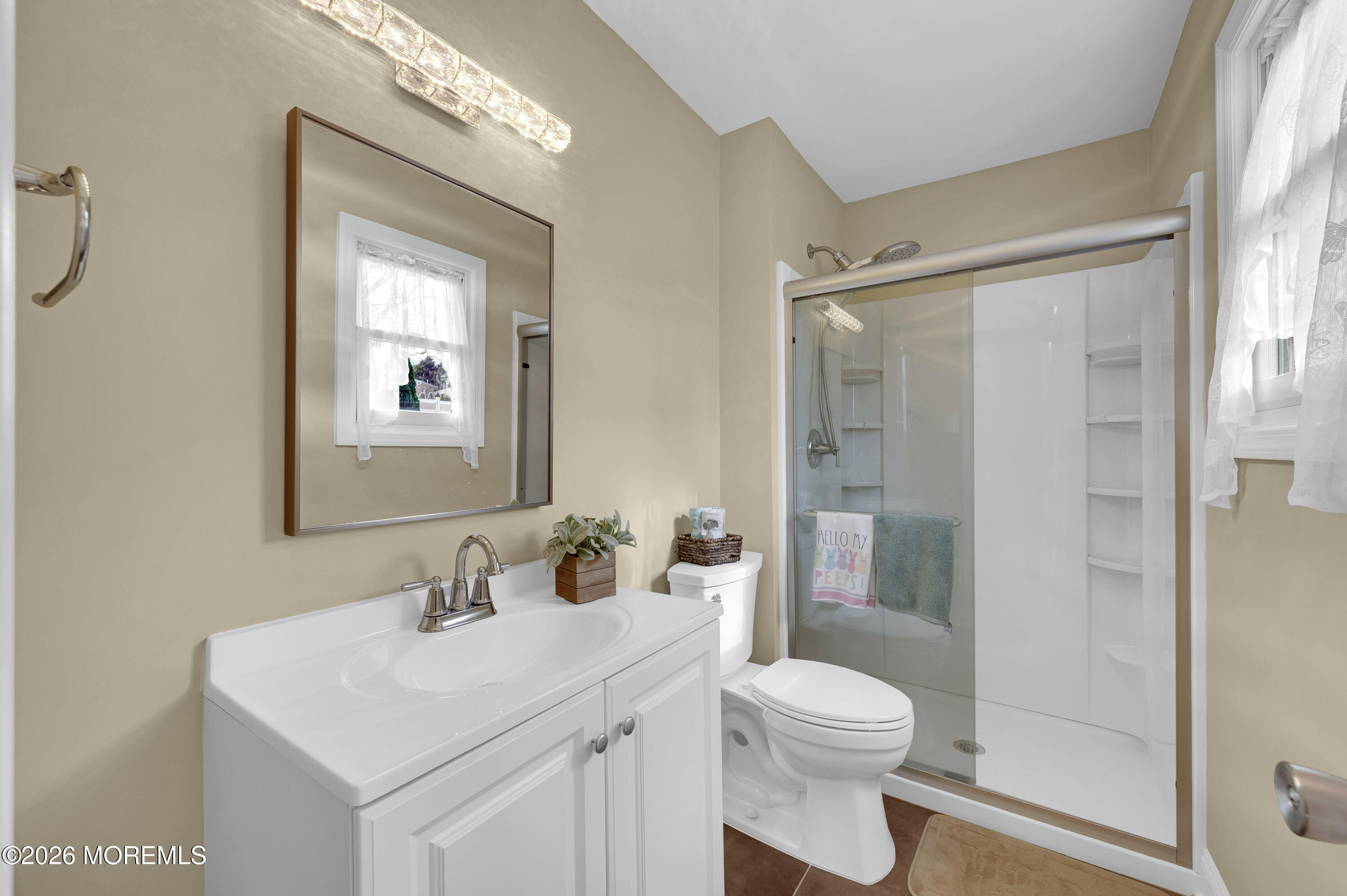 114 Starlight Road Howell, NJ 07731 - Photo 18 of 41 Bed 3 Bath