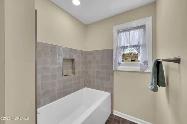 $669,999 | 114 Starlight Road, Howell, NJ 07731