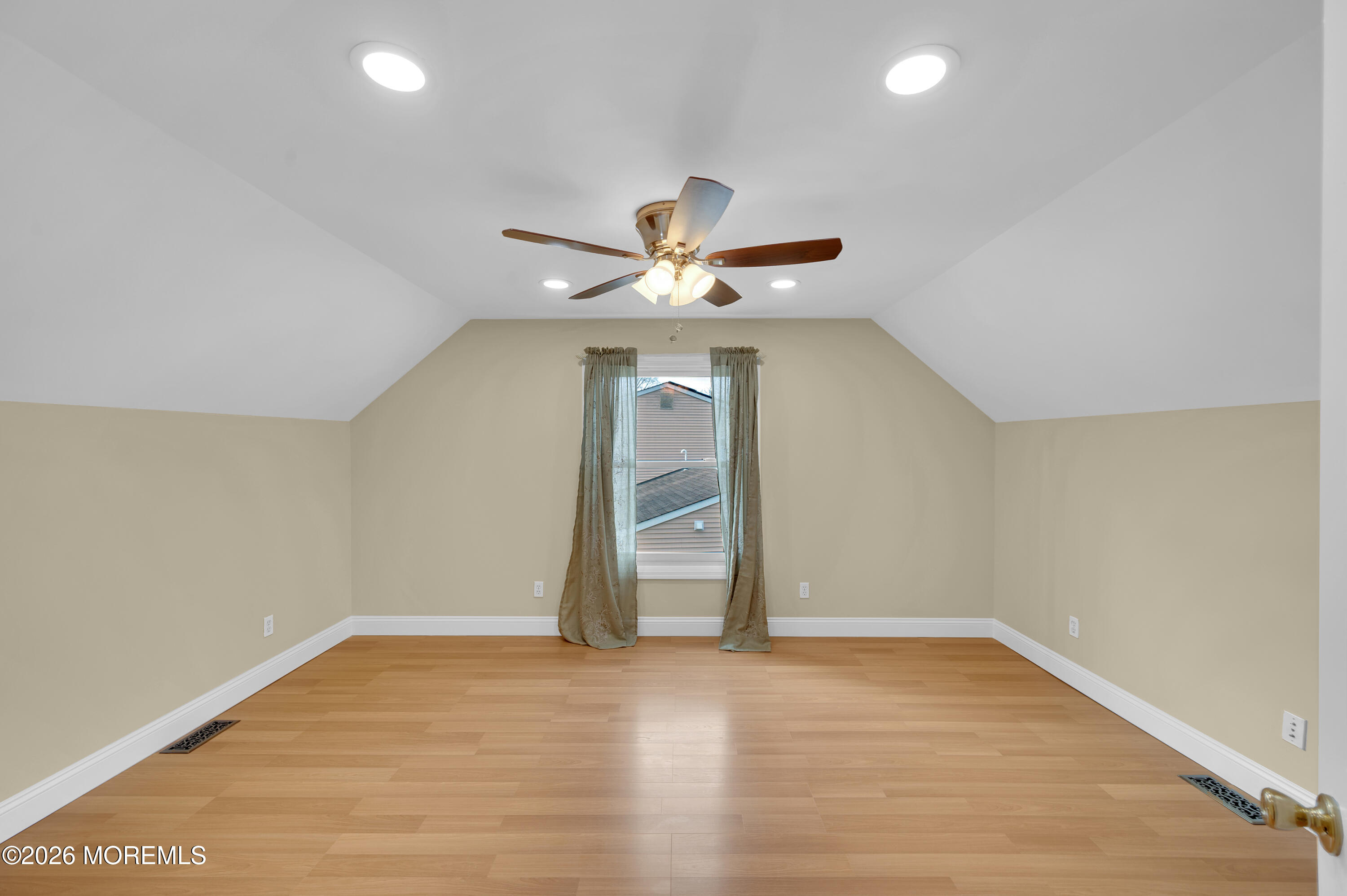 114 Starlight Road Howell, NJ 07731 - Photo 25 of 41 Bed 1a