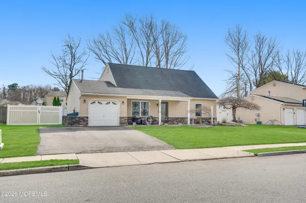 $669,999 | 114 Starlight Road, Howell, NJ 07731