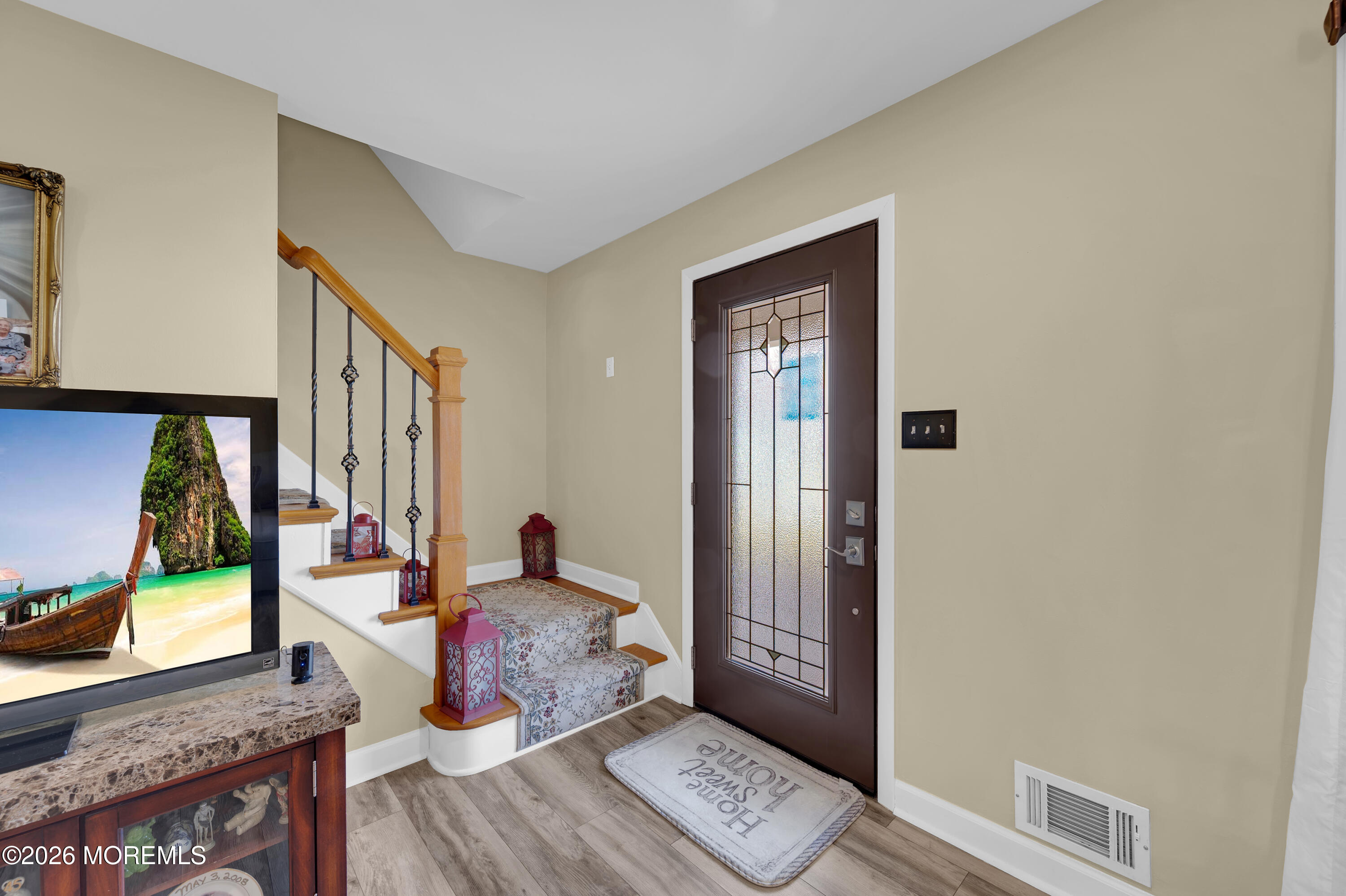 114 Starlight Road Howell, NJ 07731 - Photo 5 of 41 Foyer