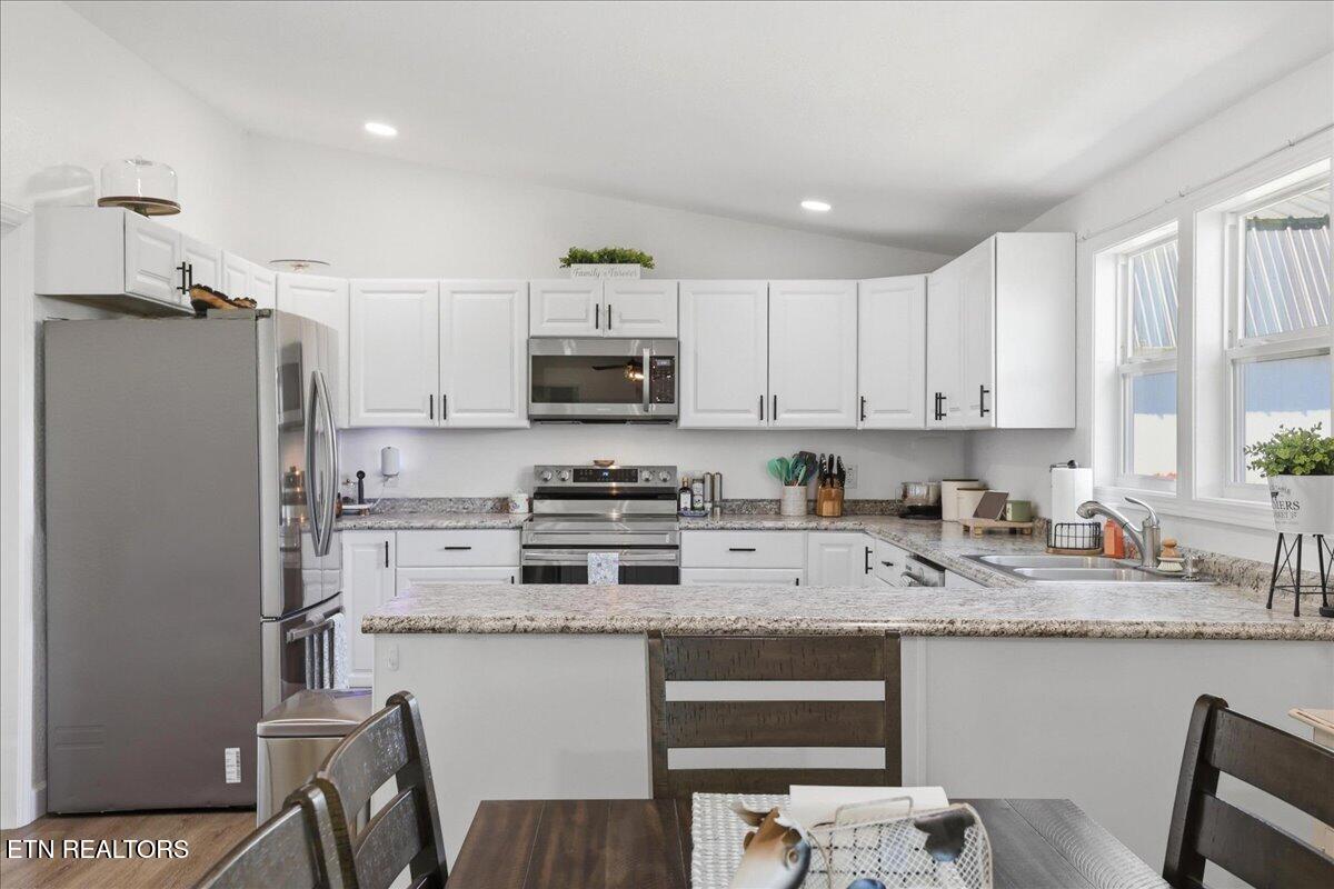 1509 Hollow Springs Road White Pine, TN 37890 - Photo 24 of 38 24-1509_Hollow_Springs_Rd_018