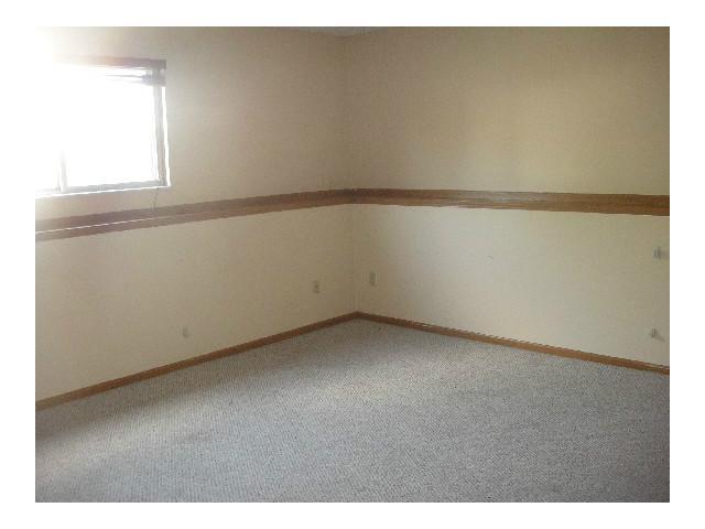 2701 Raphael Drive Columbus, OH 43232 - Photo 7 of 15 Gallery Image 7