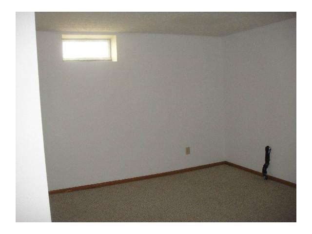 2701 Raphael Drive Columbus, OH 43232 - Photo 8 of 15 Gallery Image 8