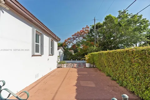 $925,000 | 6801 Southwest 27th Street, Miami, FL 33155