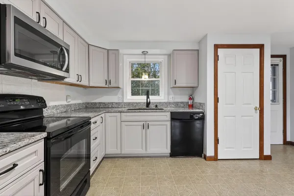 $299,900 | 91 Western Avenue, Unit 3, Biddeford, ME 04005