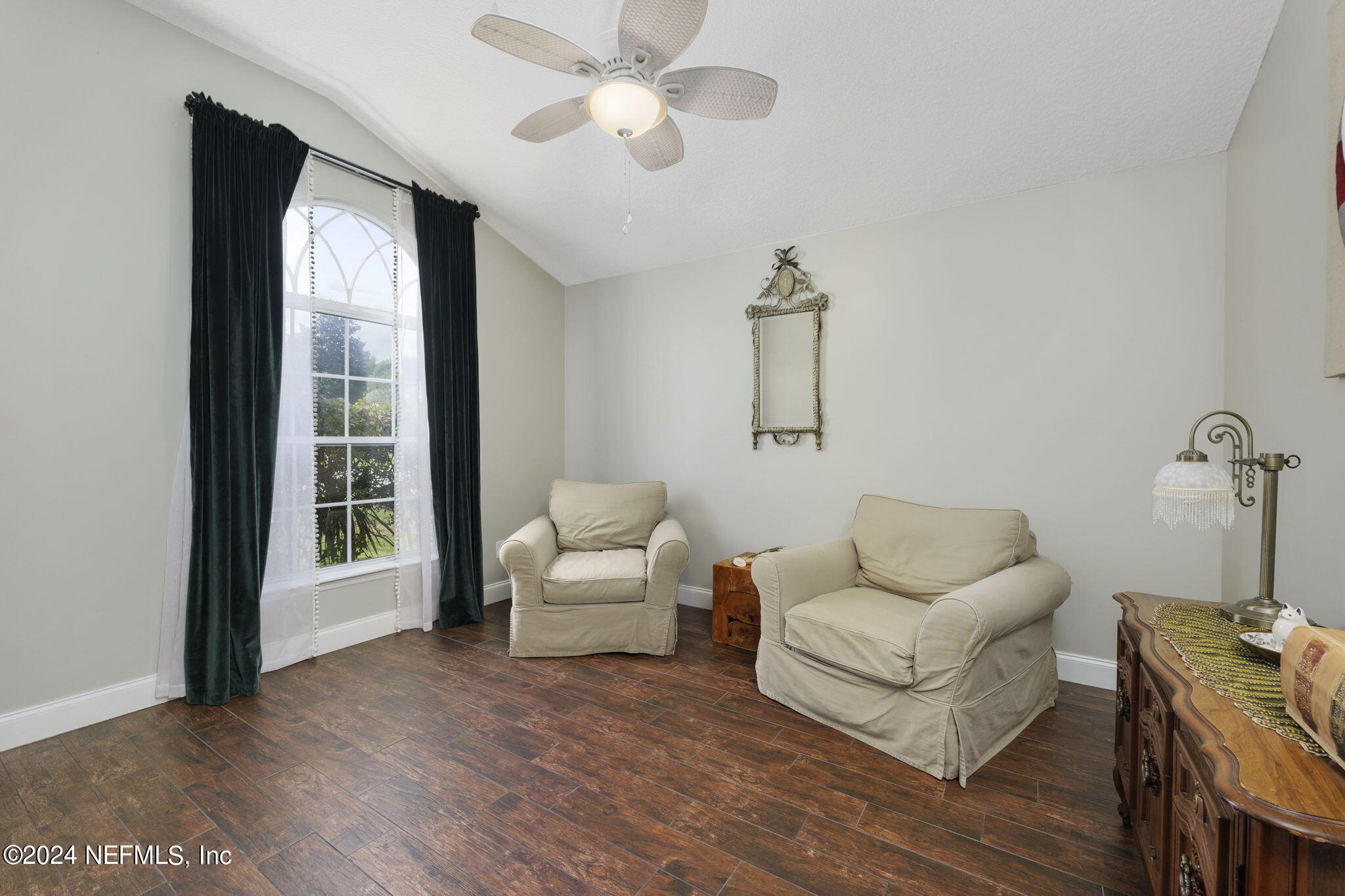 1273 Ribbon Road St. Johns, FL 32259 - Photo 21 of 50 a living room with furniture and a window
