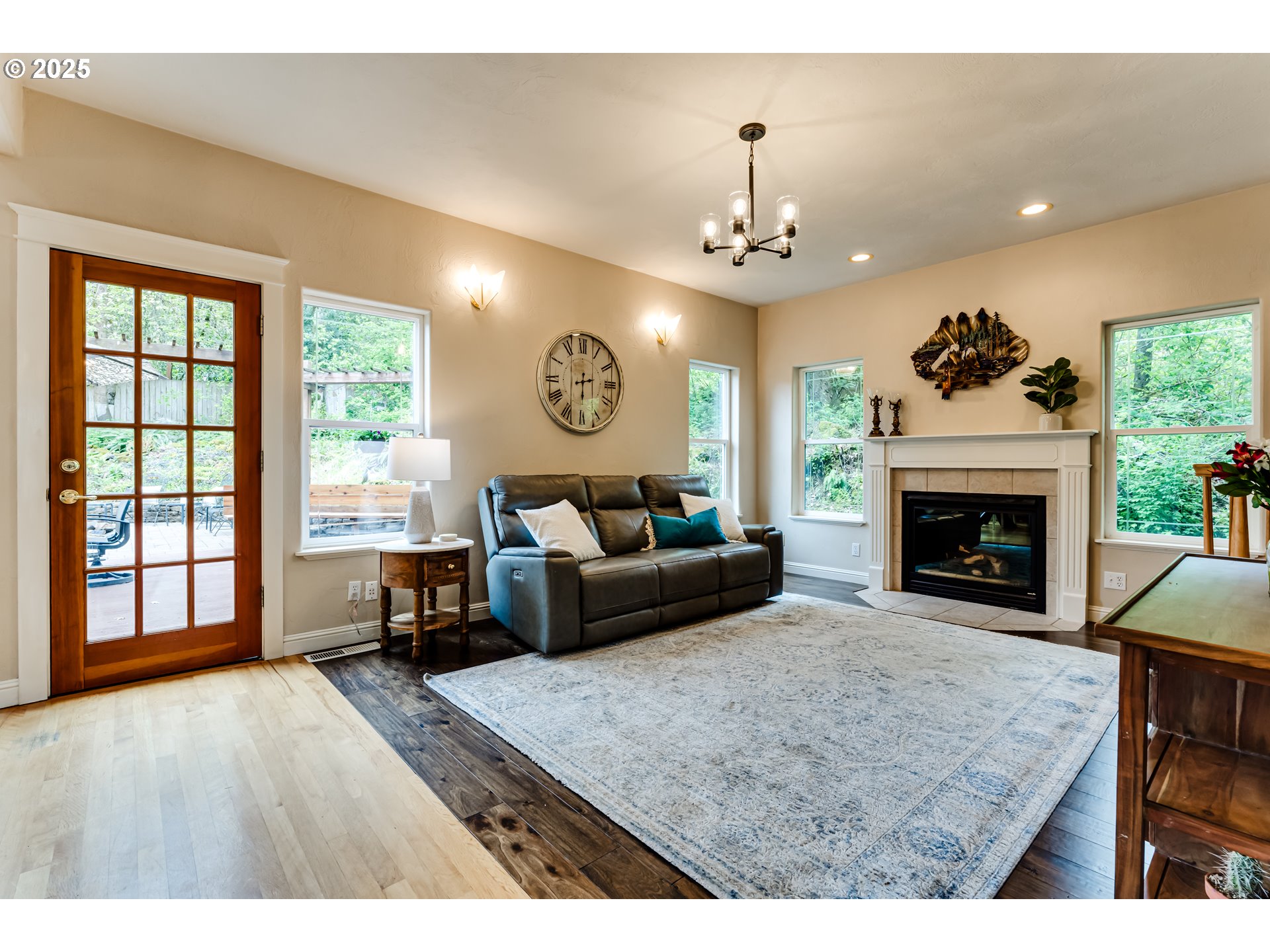 1187 South 69th Street Springfield, OR 97478 - Photo 12 of 42 a living room with furniture and a fireplace