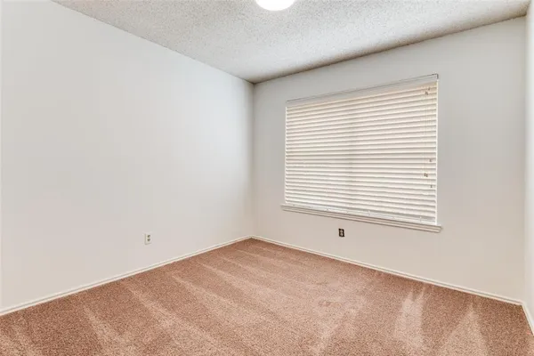 $2,850 | 8110 Regatta Drive, Rowlett, TX 75089