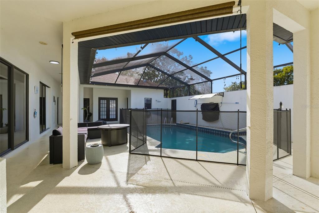 8451 Delta Court Weeki Wachee, FL 34613 - Photo 10 of 64