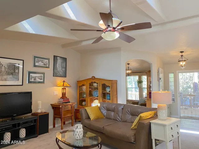 $414,900 | 181 Timber Ridge Loop, Show Low, AZ 85901