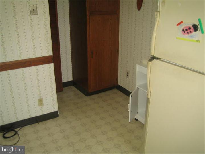 545 Overlook Road Philadelphia, PA 19128 - Photo 5 of 12