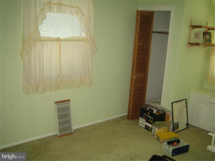 545 Overlook Road Philadelphia, PA 19128 - Photo 8 of 12