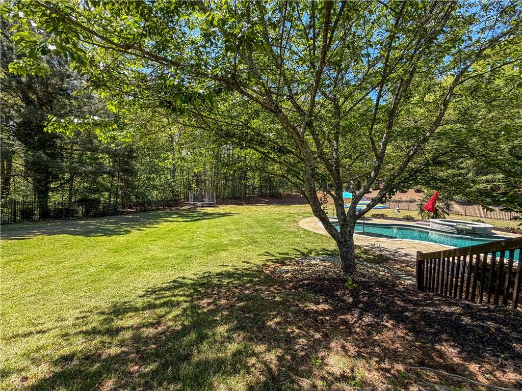310 Flatstone Way Marietta, GA 30064 - Photo 13 of 44