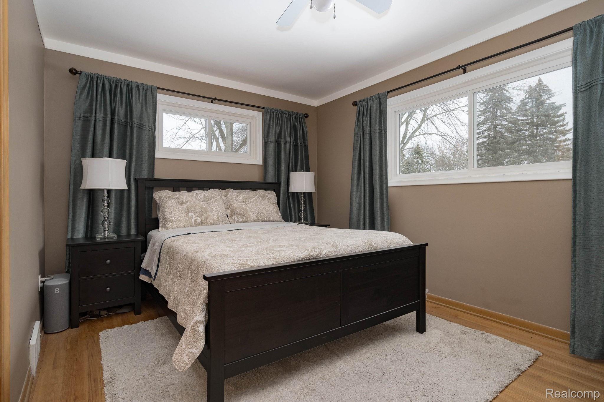 27815 Peppermill Road Farmington, MI 48331 - Photo 15 of 30 15-web-or-mls-27815-Peppermill-Rd-15.jpg