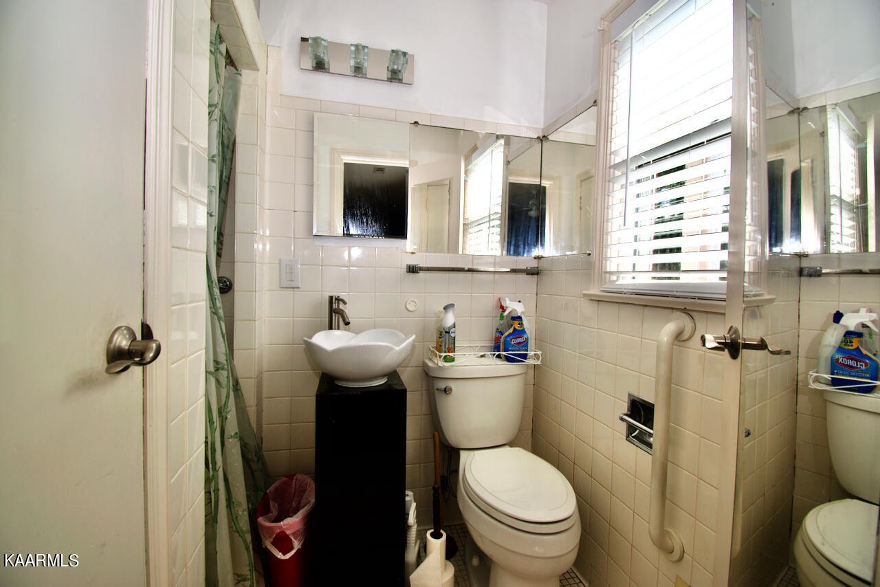 1519 Springbrook Road Alcoa, TN 37701 - Photo 11 of 29 Gallery Image 11