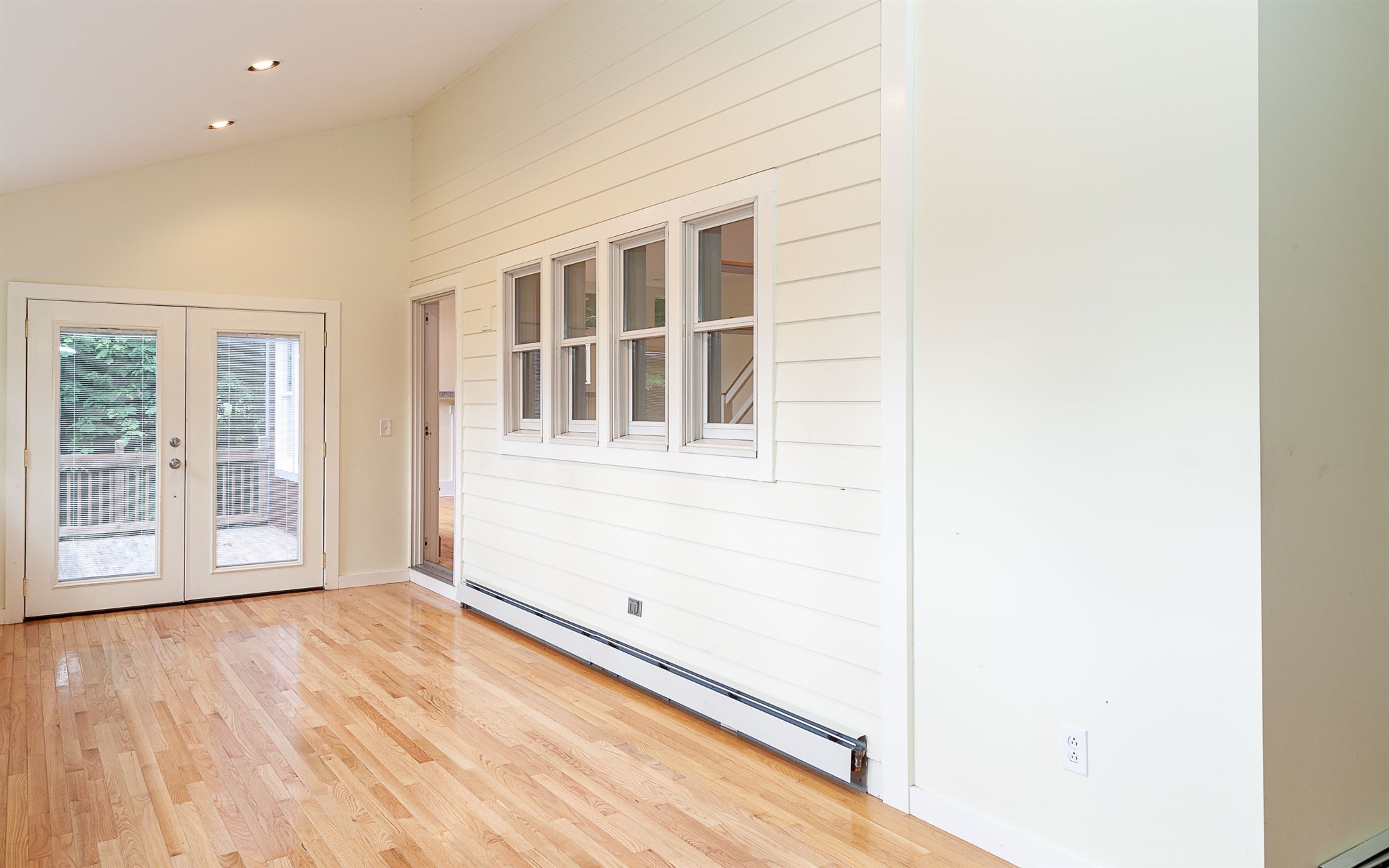 194 Upper Troy Road Fitzwilliam, NH 03447 - Photo 7 of 22