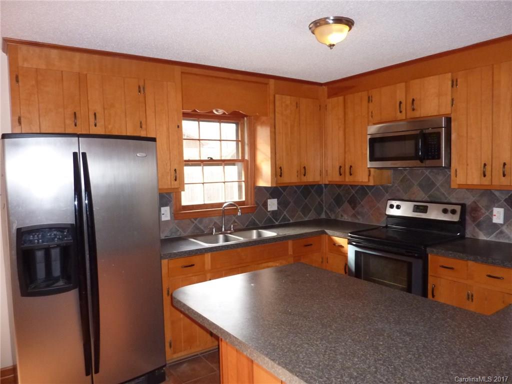 5924 Senconee Road Matthews, NC 28104 - Photo 7 of 14 Gallery Image 7