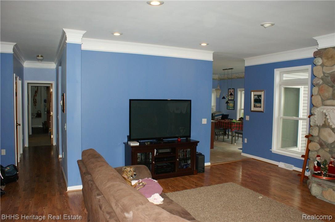5678 Curdy Road Howell, MI 48855 - Photo 10 of 23 DSC01827.JPG