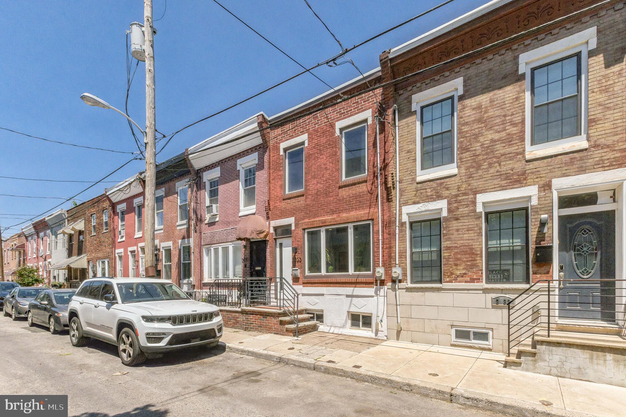 2035 Mountain Street Philadelphia, PA 19145 - Photo 2 of 30