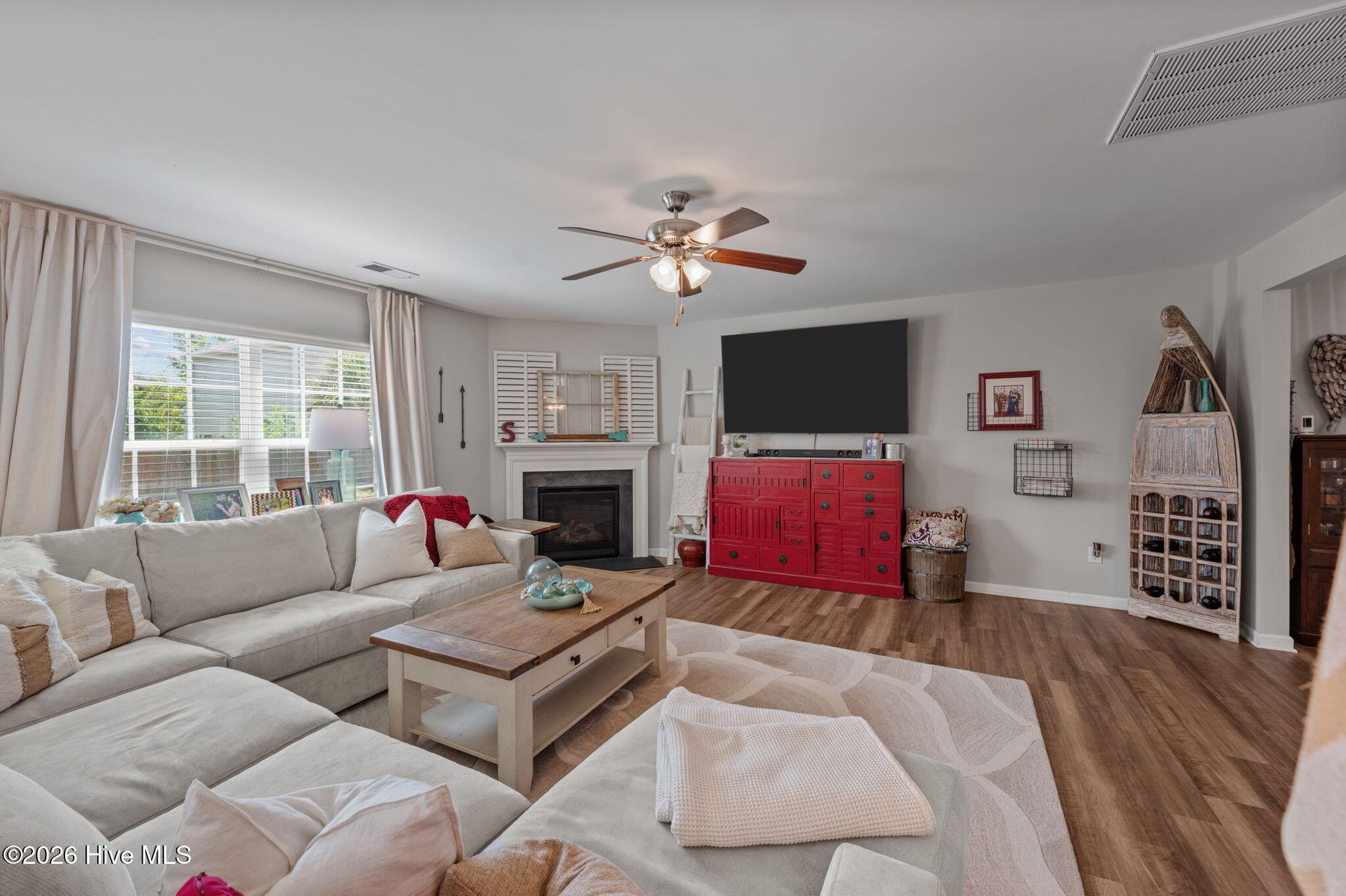 324 Frida Road New Bern, NC 28560 - Photo 17 of 55 Family Room 05