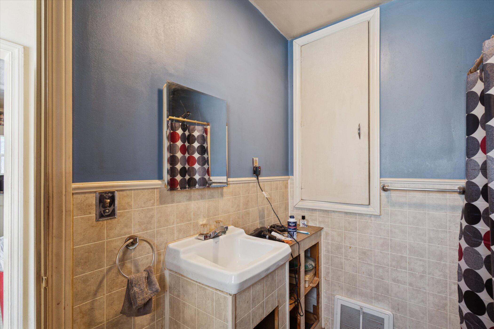 2350 Brooklyn Road Jackson, MI 49203 - Photo 15 of 35 15-2350 Brooklyn Rd Jackson, MI 49203-W