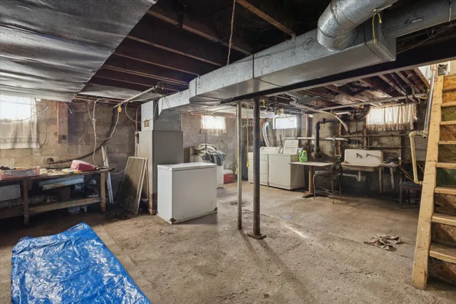 $225,000 | 2350 Brooklyn Road, Jackson, MI 49203