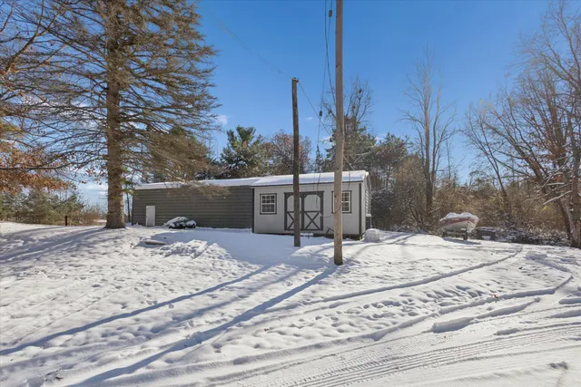 $225,000 | 2350 Brooklyn Road, Jackson, MI 49203