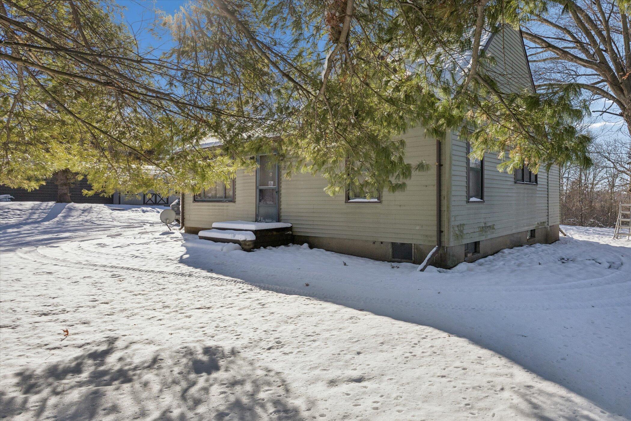 2350 Brooklyn Road Jackson, MI 49203 - Photo 5 of 35 05-2350 Brooklyn Rd Jackson, MI 49203-W