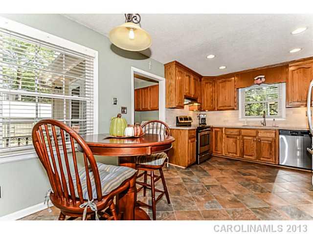 4623 Castleton Road Charlotte, NC 28211 - Photo 7 of 16 Gallery Image 7