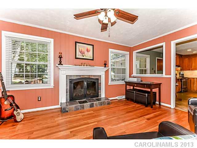 4623 Castleton Road Charlotte, NC 28211 - Photo 8 of 16 Gallery Image 8