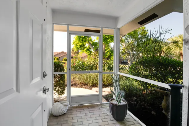 $8,995 | 1560 Southwest 16th Street, Boca Raton, FL 33486