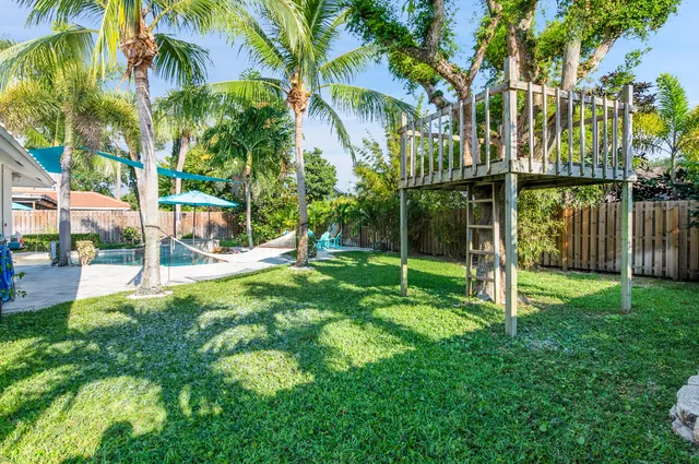 $8,995 | 1560 Southwest 16th Street, Boca Raton, FL 33486