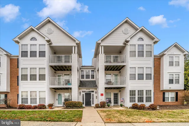 $329,000 | 2406 Autumn Harvest Court, Unit 301, Odenton, MD 21113