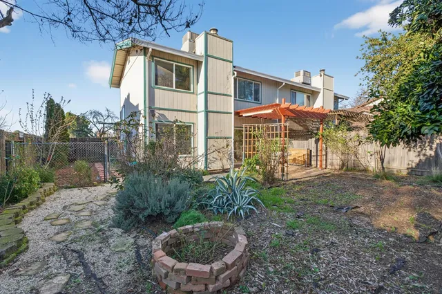 $438,000 | 5967 Woodside Drive, Rocklin, CA 95677