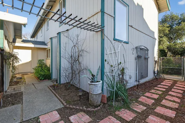 $438,000 | 5967 Woodside Drive, Rocklin, CA 95677