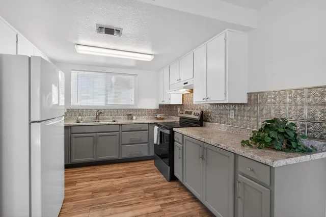 $438,000 | 5967 Woodside Drive, Rocklin, CA 95677