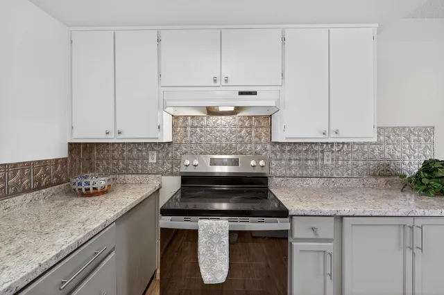 $438,000 | 5967 Woodside Drive, Rocklin, CA 95677