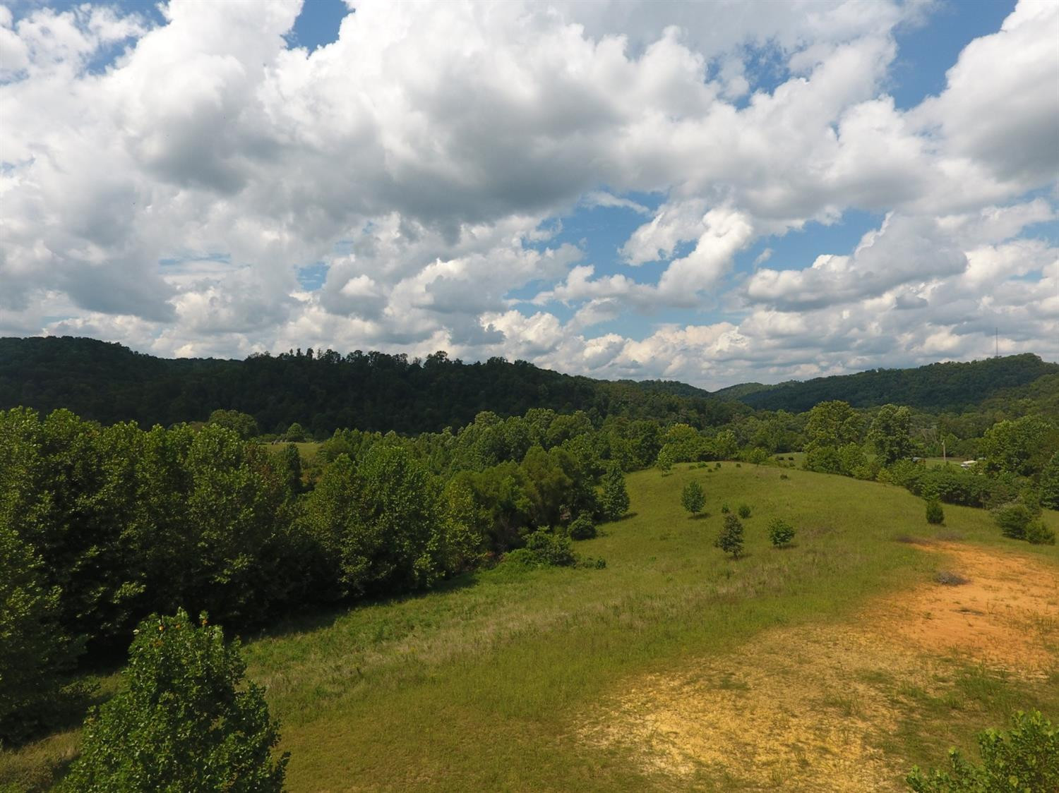2160 South Fork Road Beattyville, KY 41311 - Photo 29 of 36 Photo 29