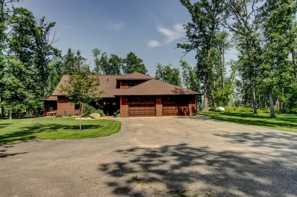 $1,800,000 | 26089 Hammock Drive, Park Rapids, MN 56470