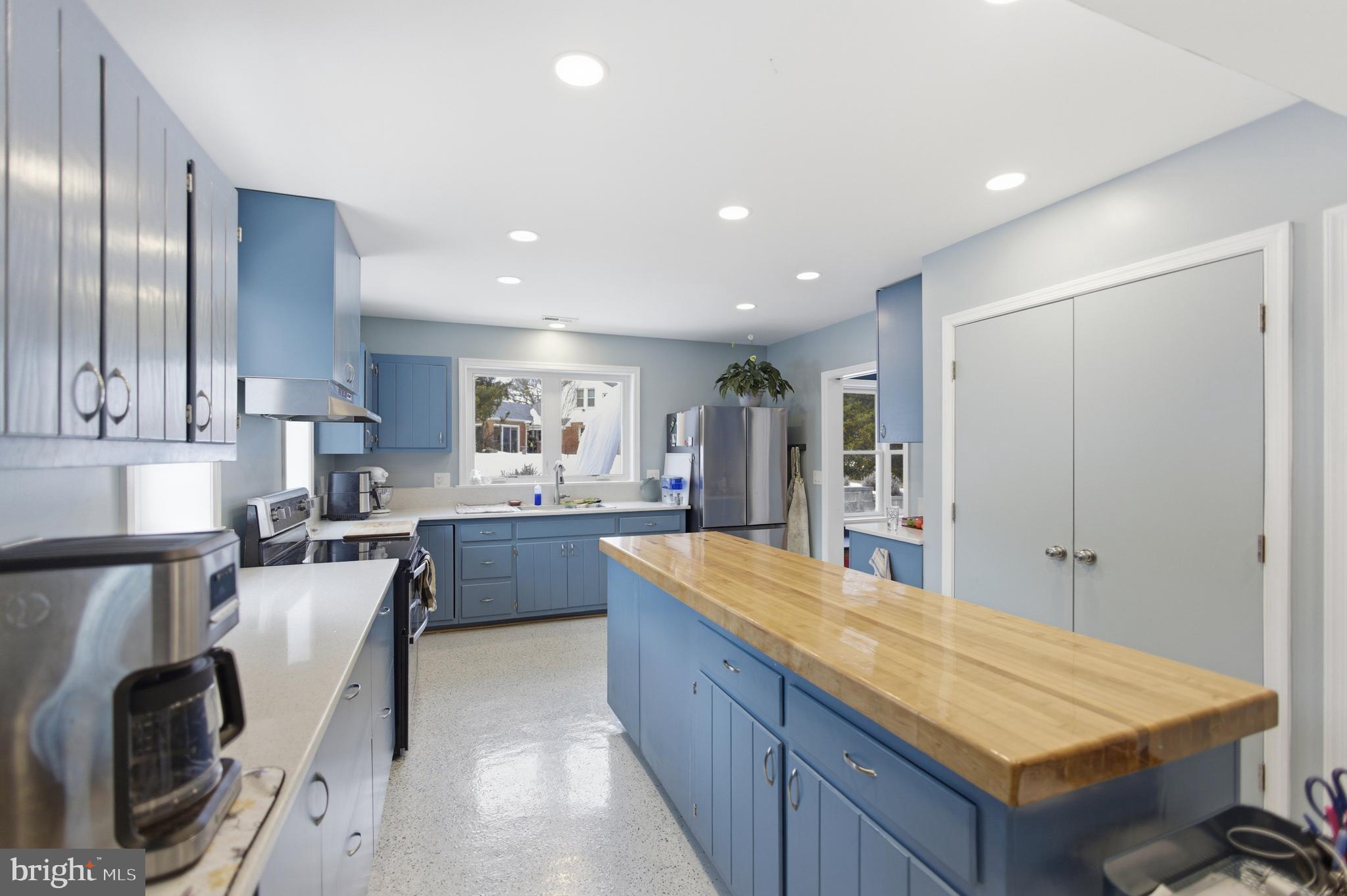 1729 Overlook Drive Silver Spring, MD 20903 - Photo 14 of 32