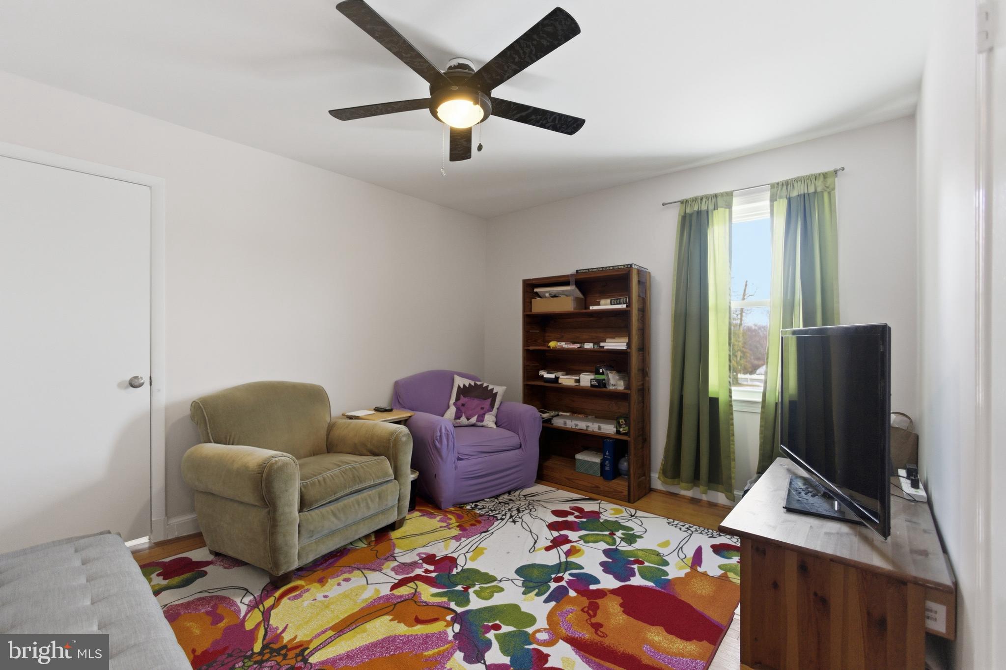 1729 Overlook Drive Silver Spring, MD 20903 - Photo 9 of 32