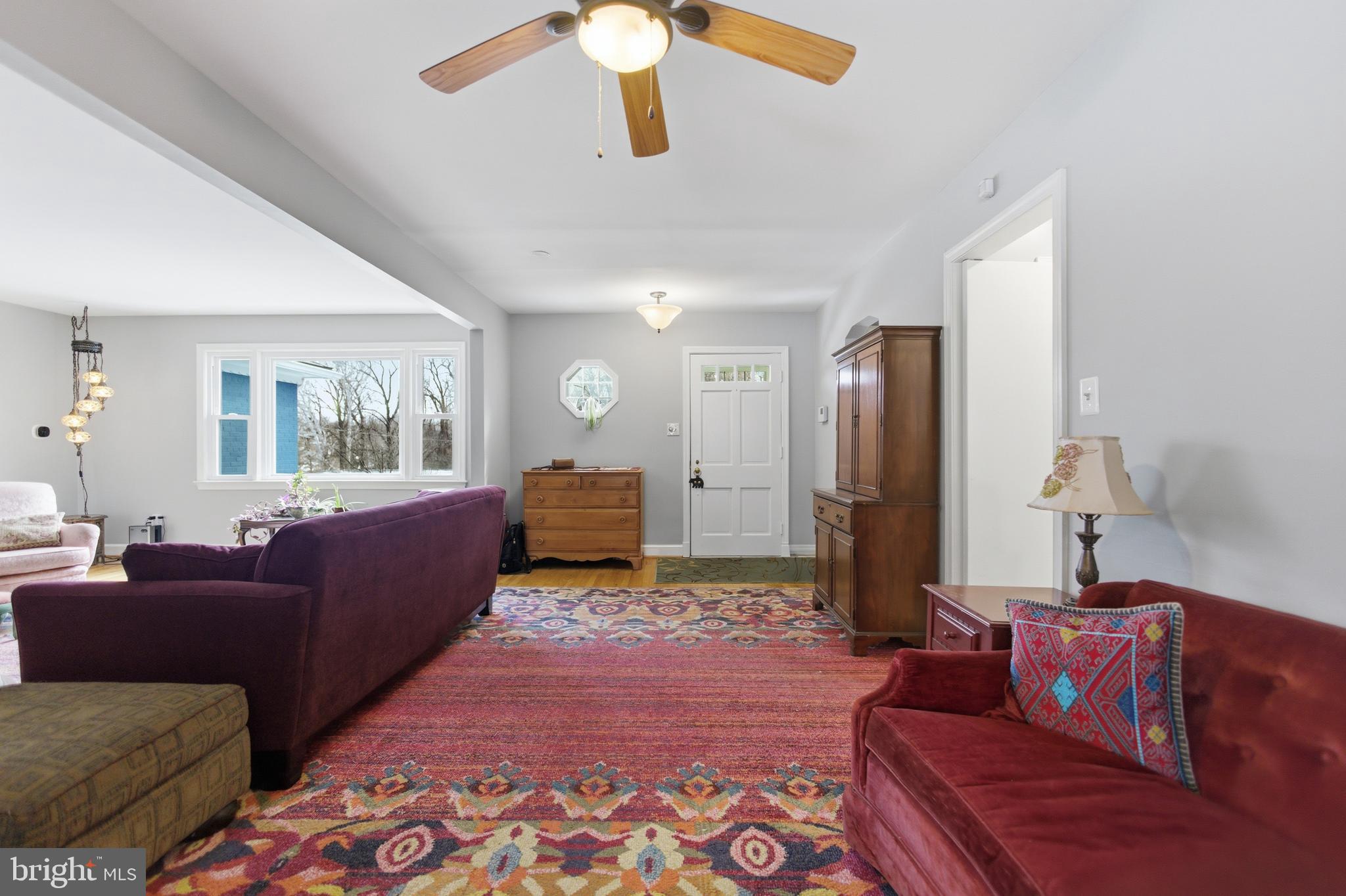 1729 Overlook Drive Silver Spring, MD 20903 - Photo 10 of 32