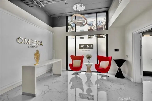 $748,000 | 300 East 4th Street, Unit 103, Long Beach, CA 90802