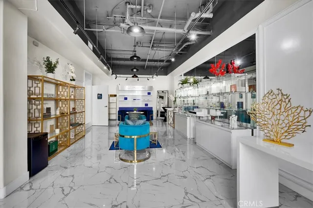 $748,000 | 300 East 4th Street, Unit 103, Long Beach, CA 90802