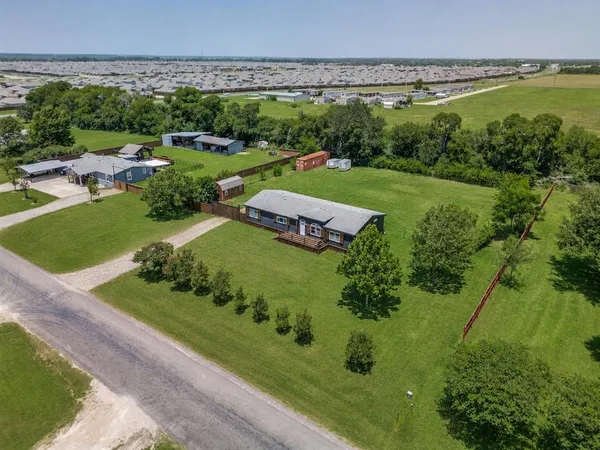 $325,000 | 5715 Shady Hill Circle, Princeton, TX 75407